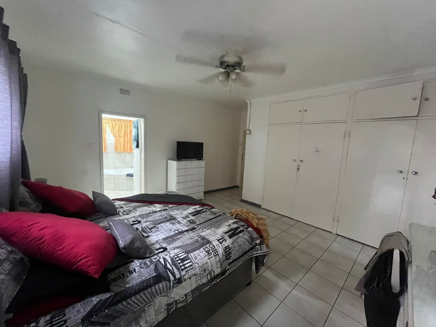 4 Bedroom Property for Sale in Protea Park North West